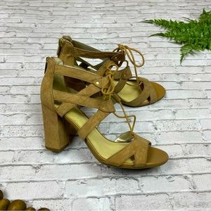 Circus Sam Edelman Women’s Emilia Brown Suede Lace Up Block Heels Size 9 Neutral